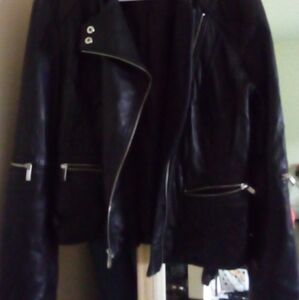 Pelle Woman's Large like new Leather Jacket